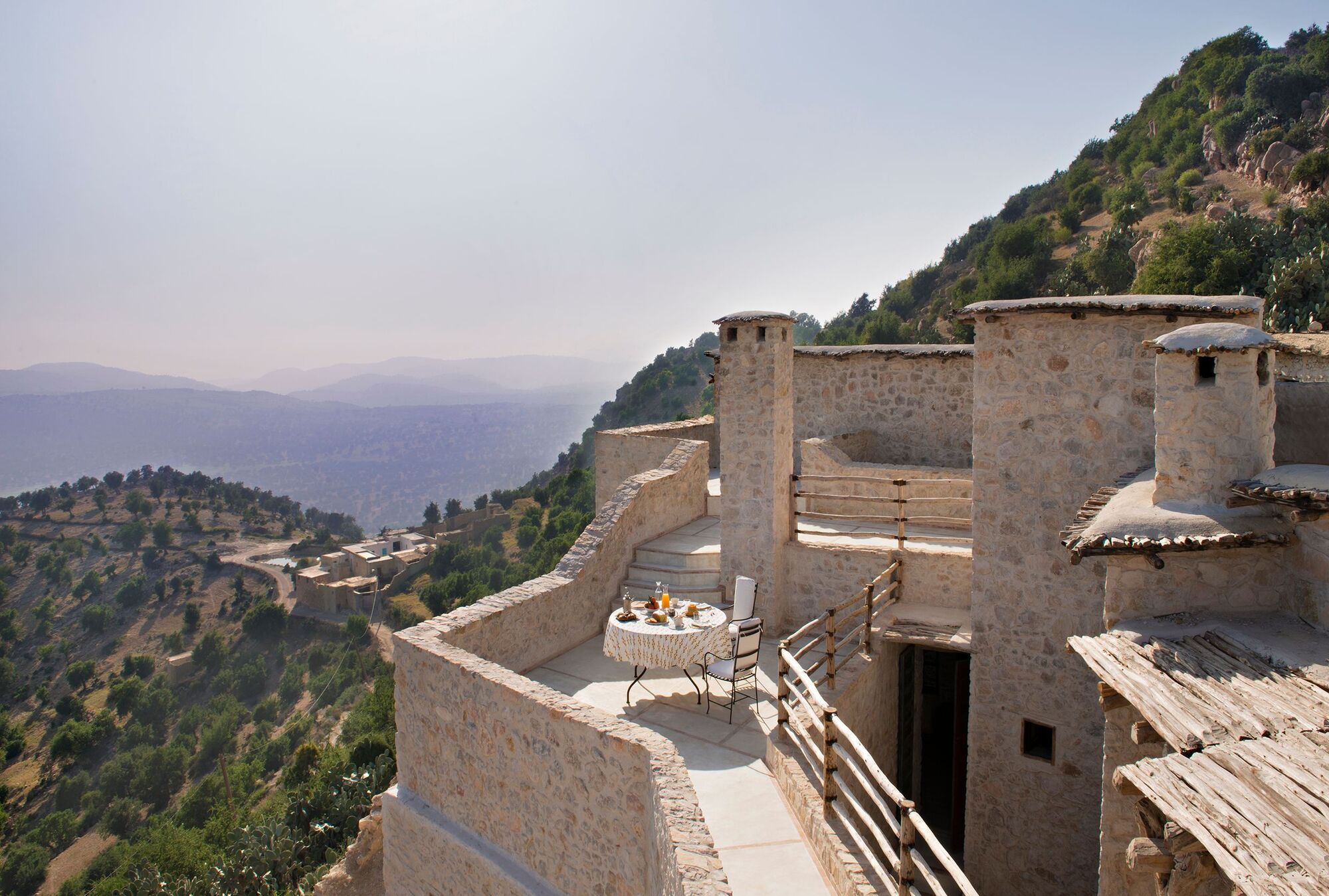 Tailor-Made Luxury Experiences in the Land of a Thousand Colors